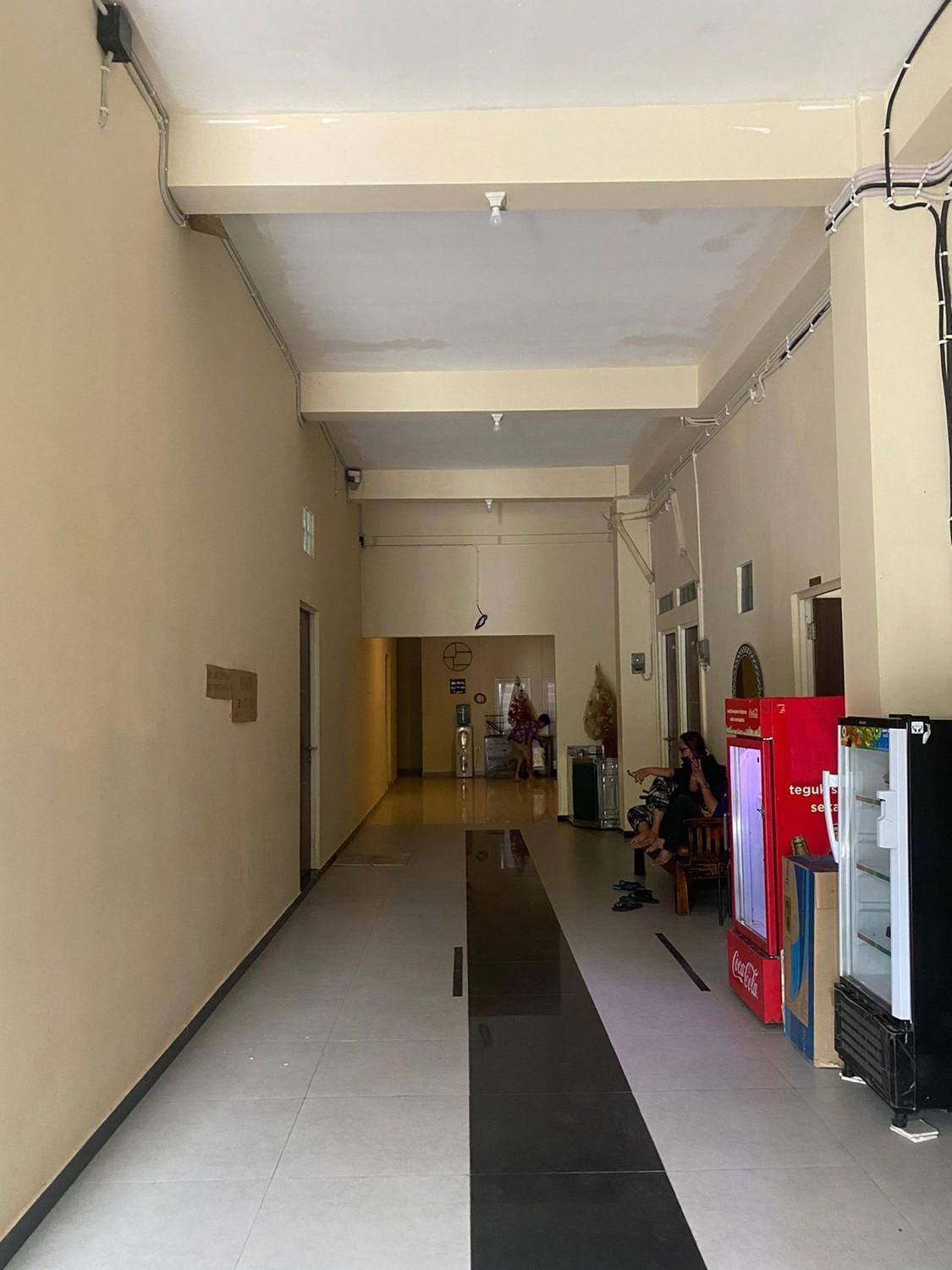 Reddoorz At Sukomanunggal Surabaya Ngoại thất bức ảnh